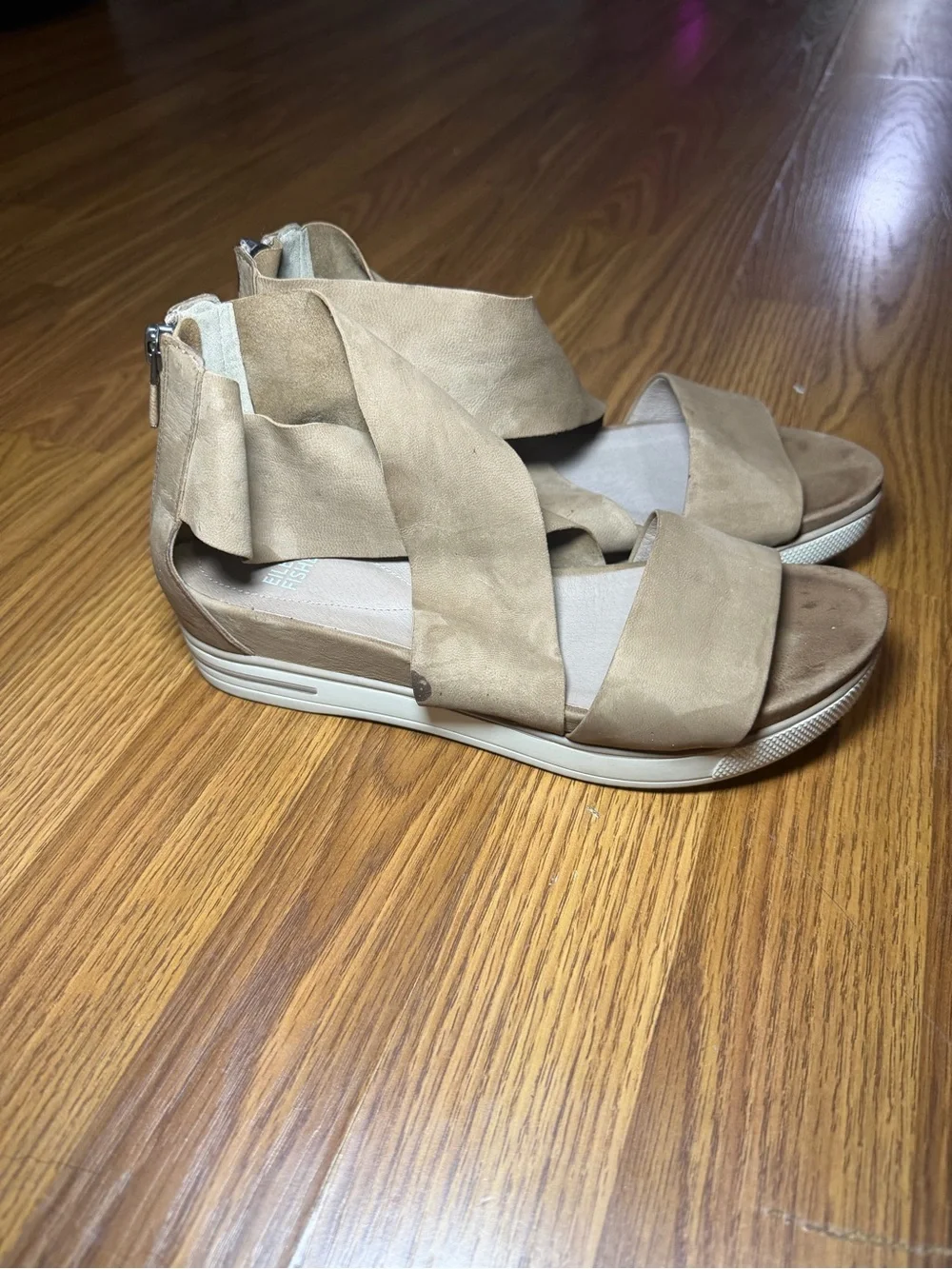 Eileen Fisher sport suede crisscross platform sandals 7.5